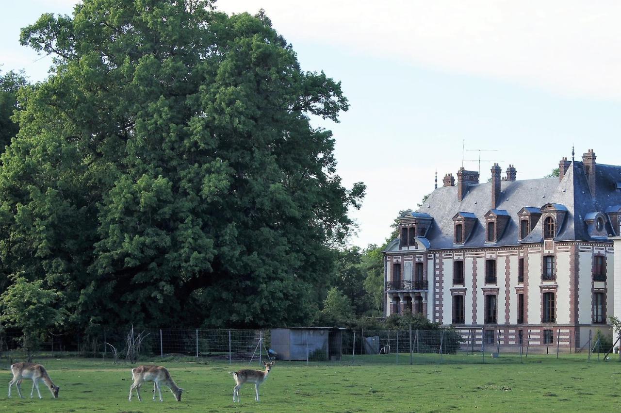 Chateau De Montlieu, Residence La Cour Du Chateau Villa 3 Chambres Emance Bagian luar foto